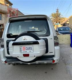 ميتسوبيشي باجيرو